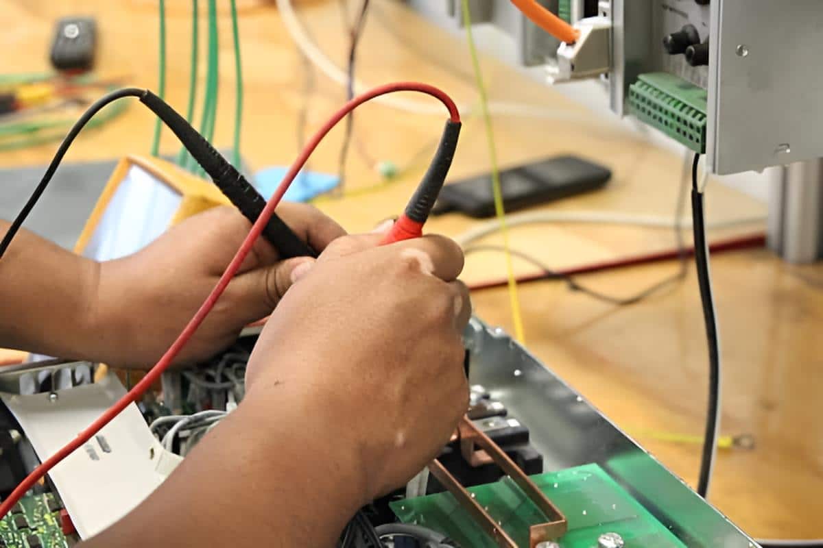 Tarjeta Electrónica 2